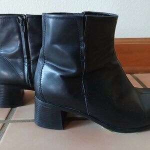 Predictions Size 8 1/2 Black Leather Boots